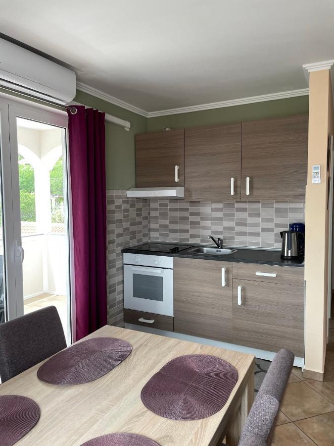 Apartments Rafaela Barbat na Rabu Екстериор снимка