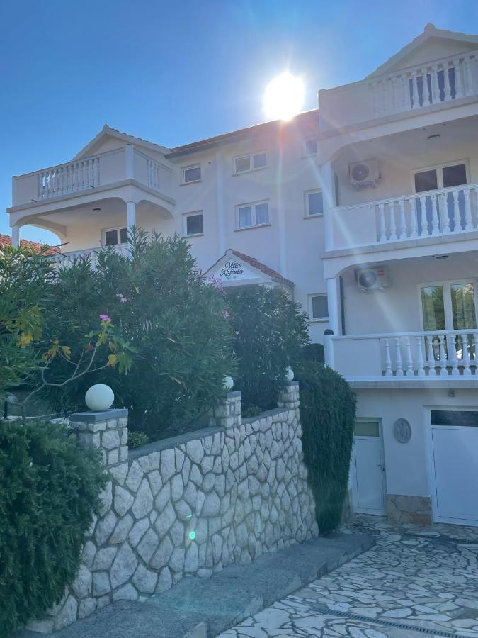 Apartments Rafaela Barbat na Rabu Екстериор снимка