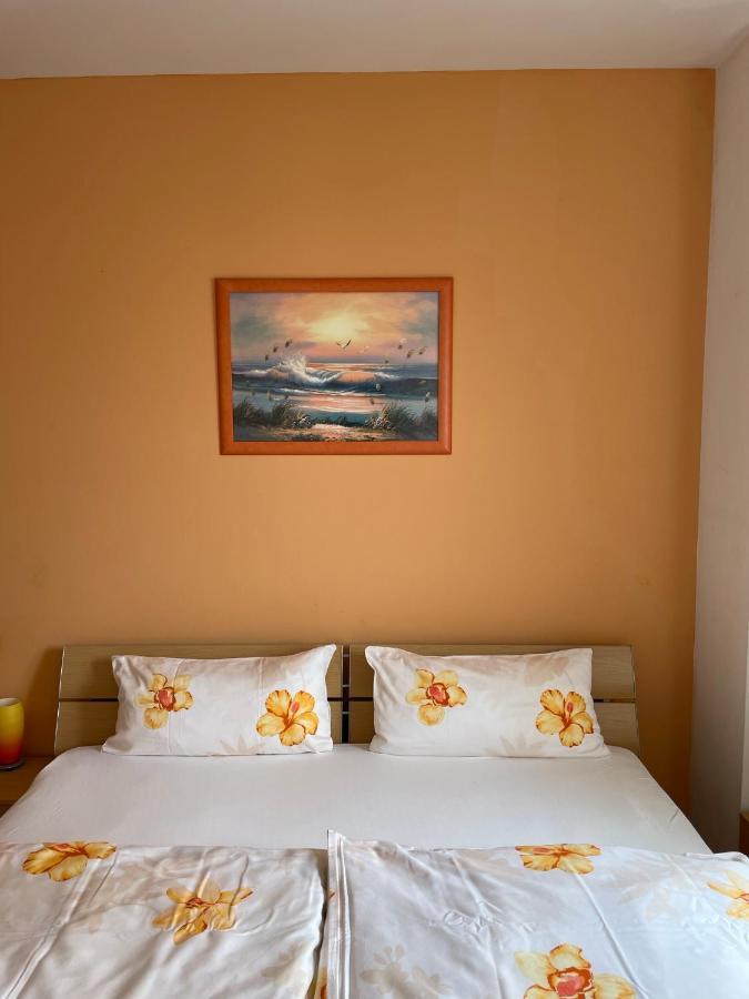 Apartments Rafaela Barbat na Rabu Екстериор снимка